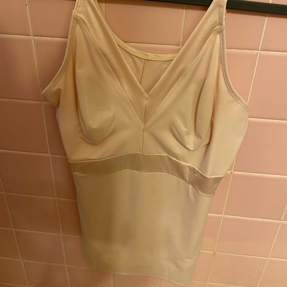 Ruby Ribbon Athena cami size 40